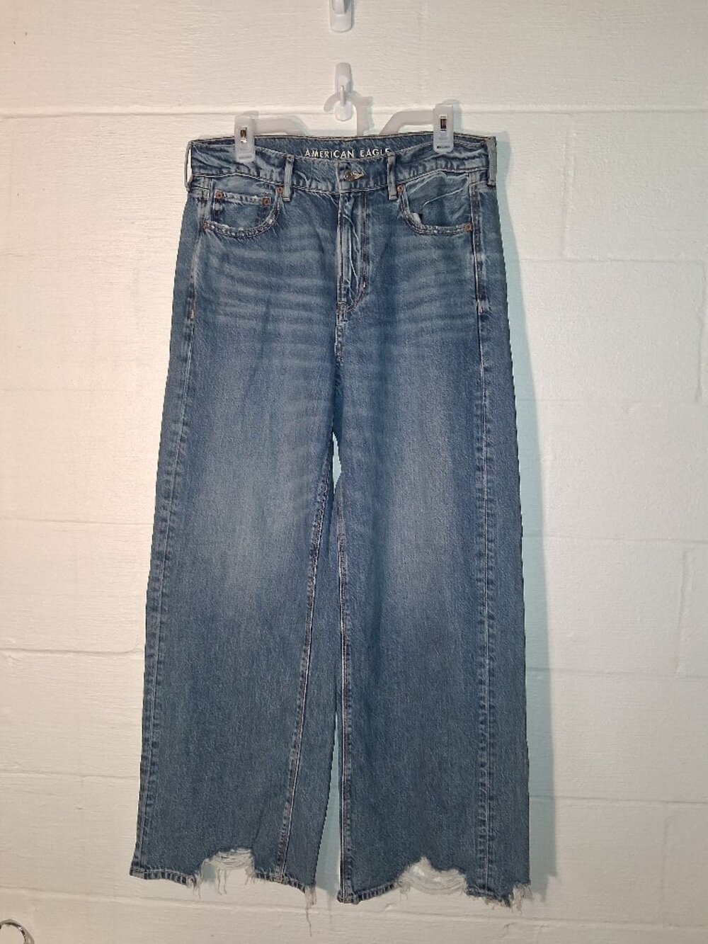 American Eagle Jeans Super High-Rise Baggy Wide Leg Women's Size 10 Distressed